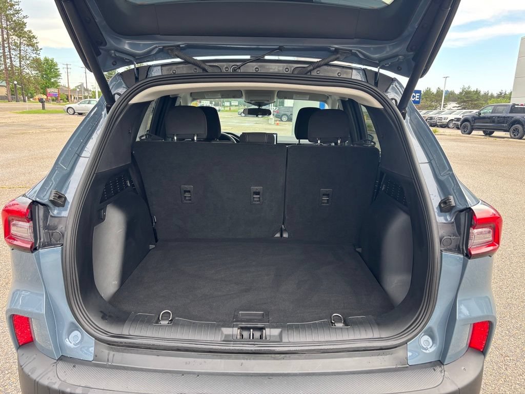 Used 2023 Ford Escape Active w/ Tech Pack #2 AWD/4WD image 23