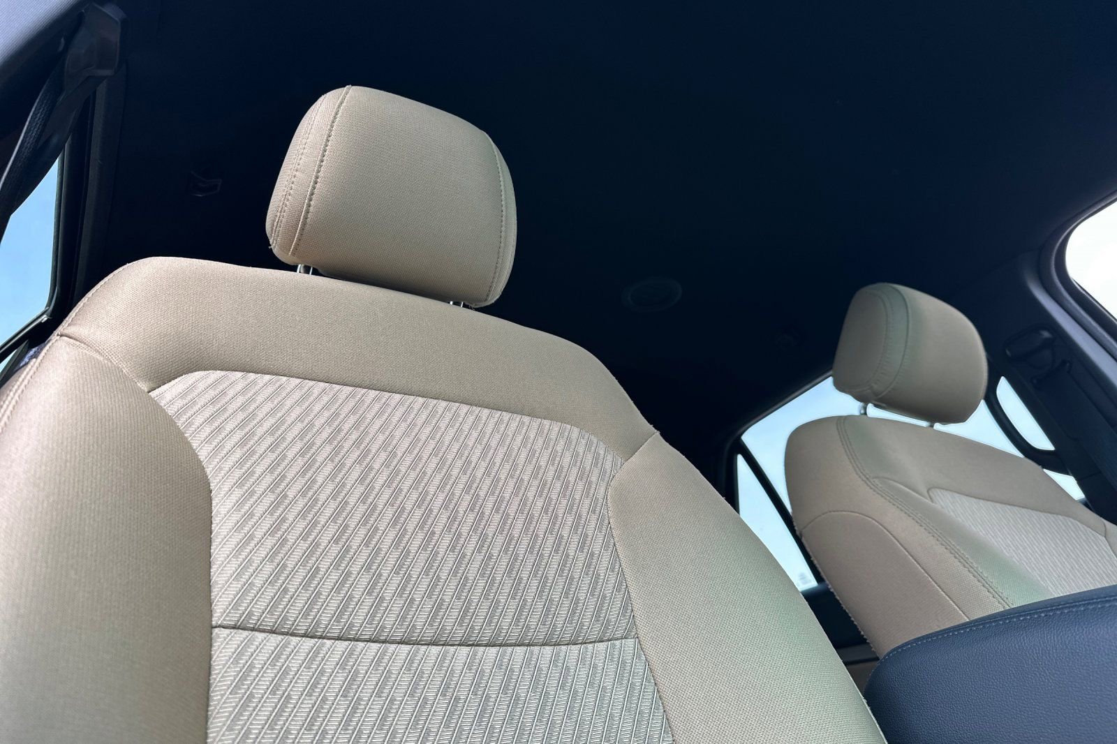 Used 2017 Ford Explorer FWD image 20