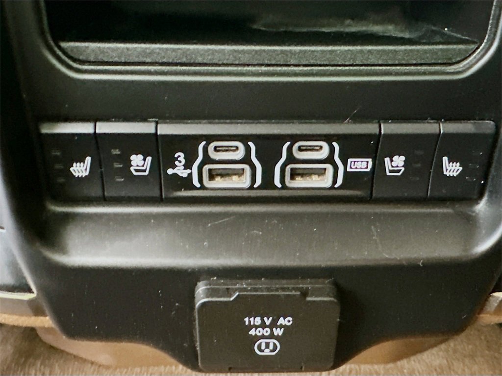 Used 2020 RAM 1500 Limited image 26