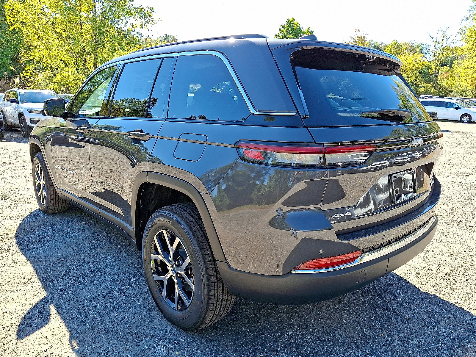 New 2025 Jeep Grand Cherokee Limited image 3