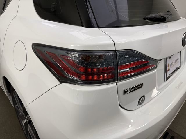 Used 2016 Lexus CT 200h w/ Navigation Package FWD image 30