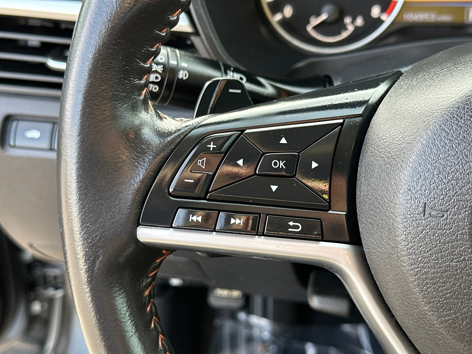 Used 2022 Nissan Altima 2.5 SR w/ Midnight Edition Package image 25