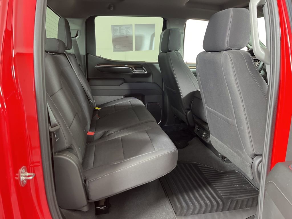 Used 2024 Chevrolet Silverado 1500 LT image 7