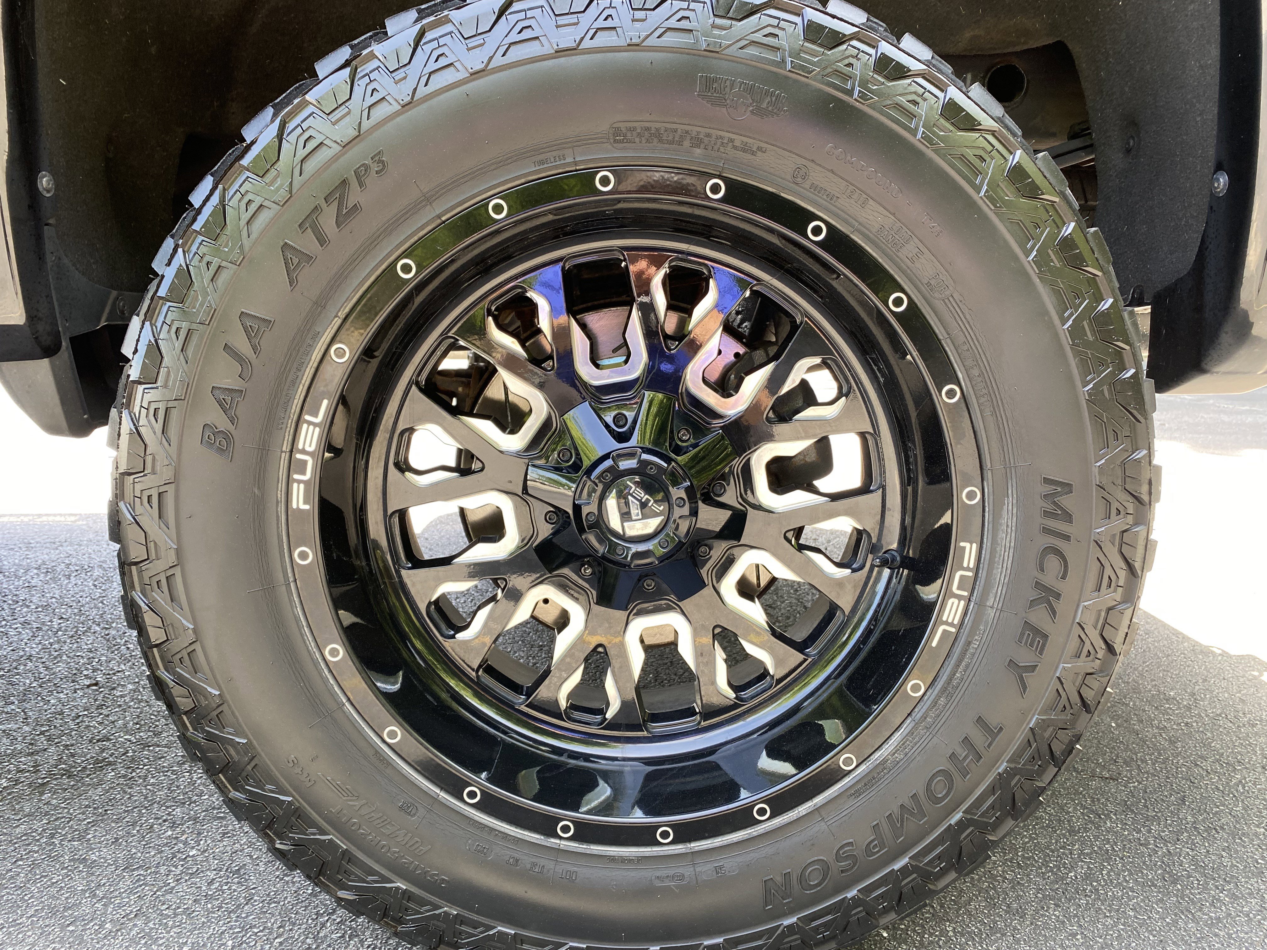 Used 2021 GMC Sierra 1500 AT4 w/ Technology Package image 47