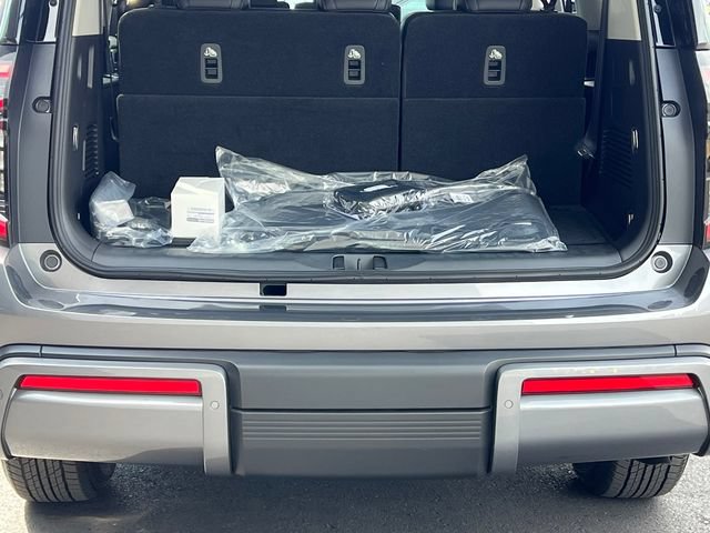 New 2026 Nissan Armada SV AWD/4WD image 4