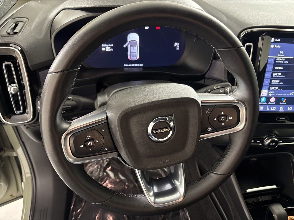 Used 2023 Volvo C40 P8 Recharge Plus image 26