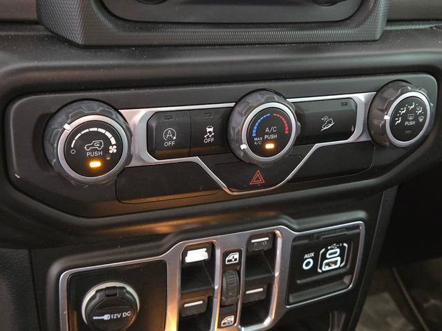 Used 2018 Jeep Wrangler Unlimited Sport S image 36