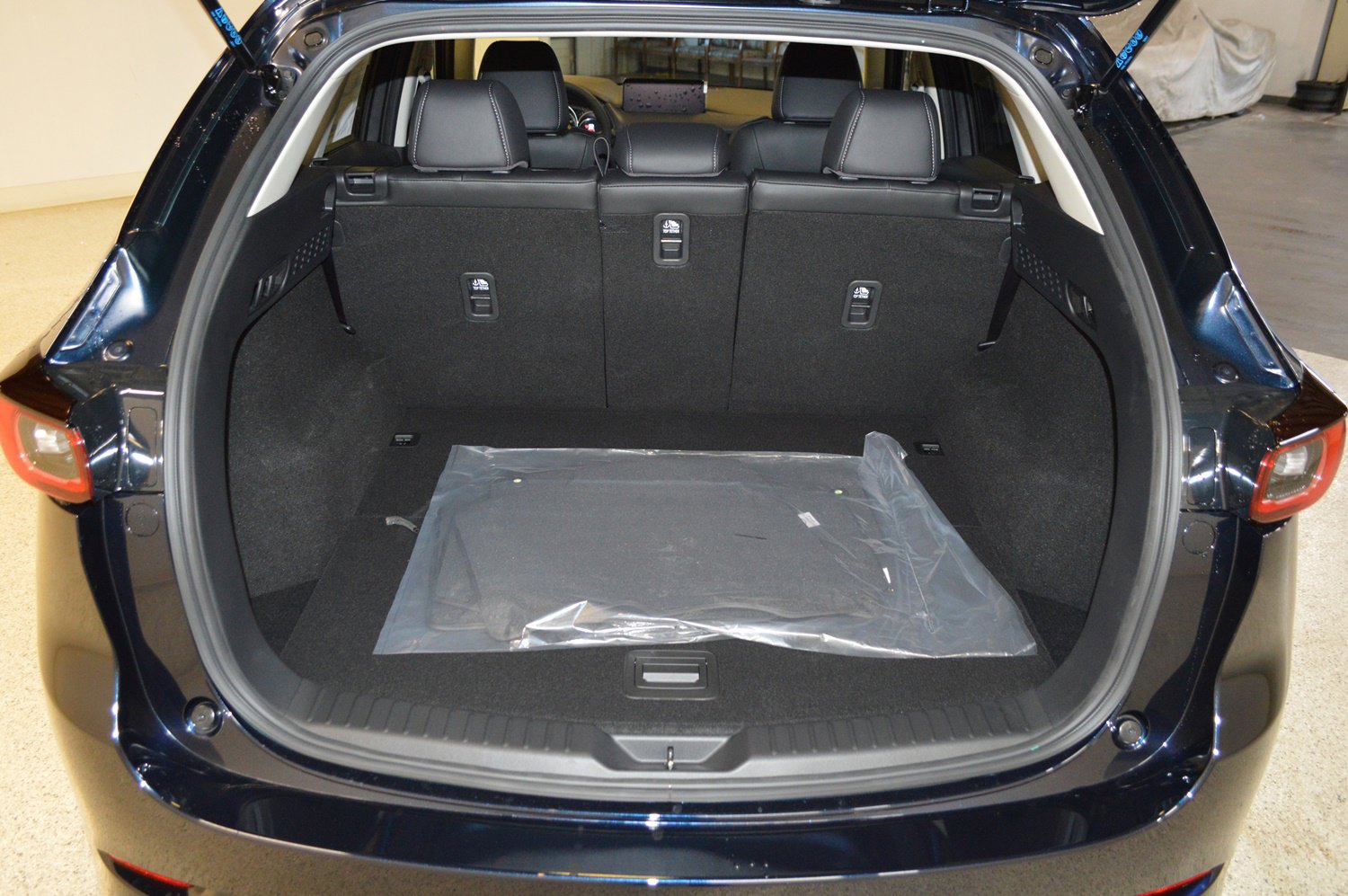 New 2025 MAZDA CX-5 AWD 2.5 S w/ Select Package image 13