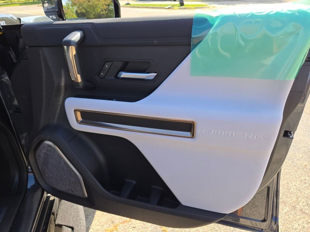 New 2025 GMC Hummer EV 2X image 6