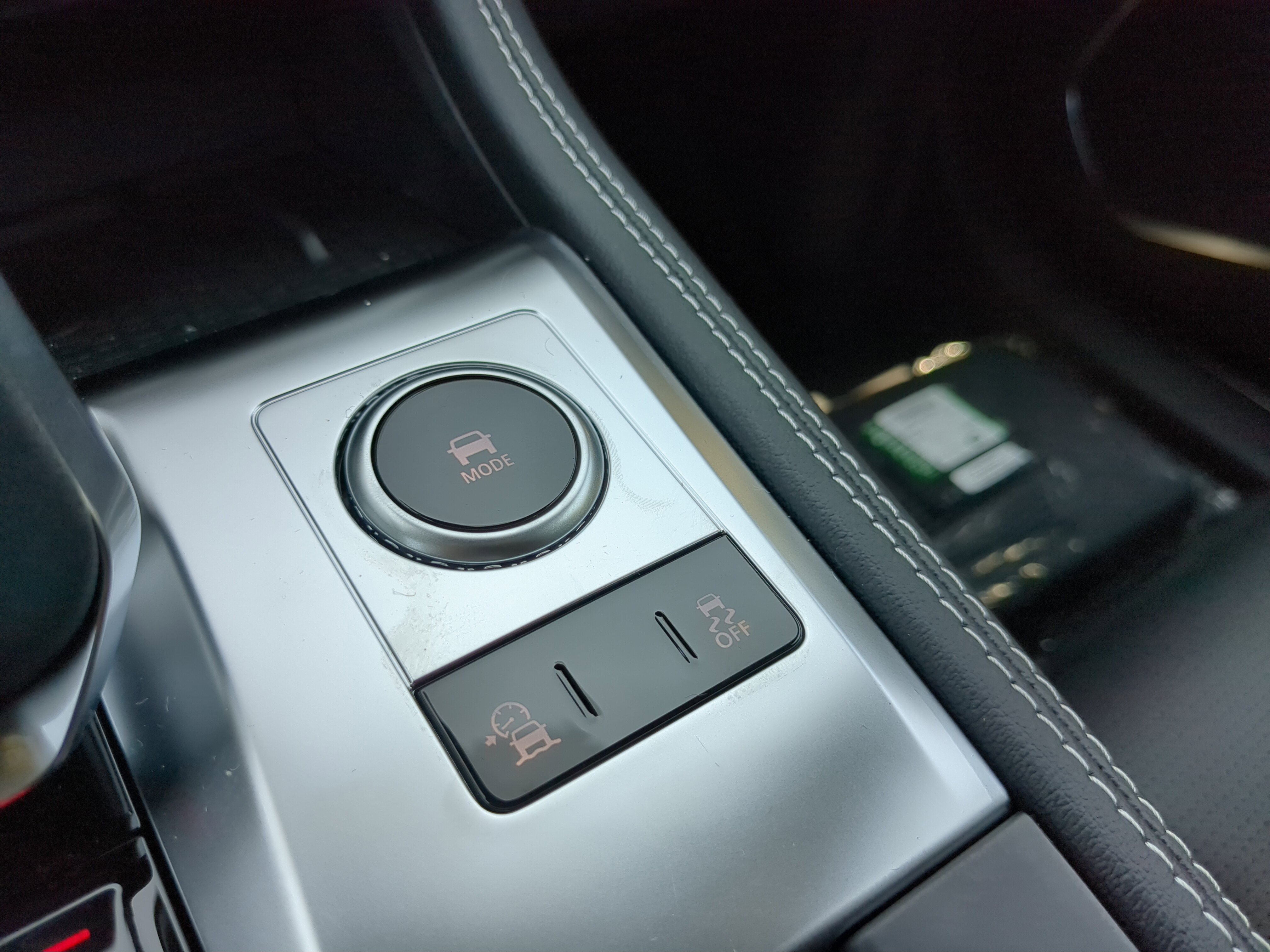 New 2026 Jaguar F-PACE R-Dynamic S image 29