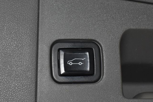 Used 2022 Cadillac XT5 Premium Luxury image 35