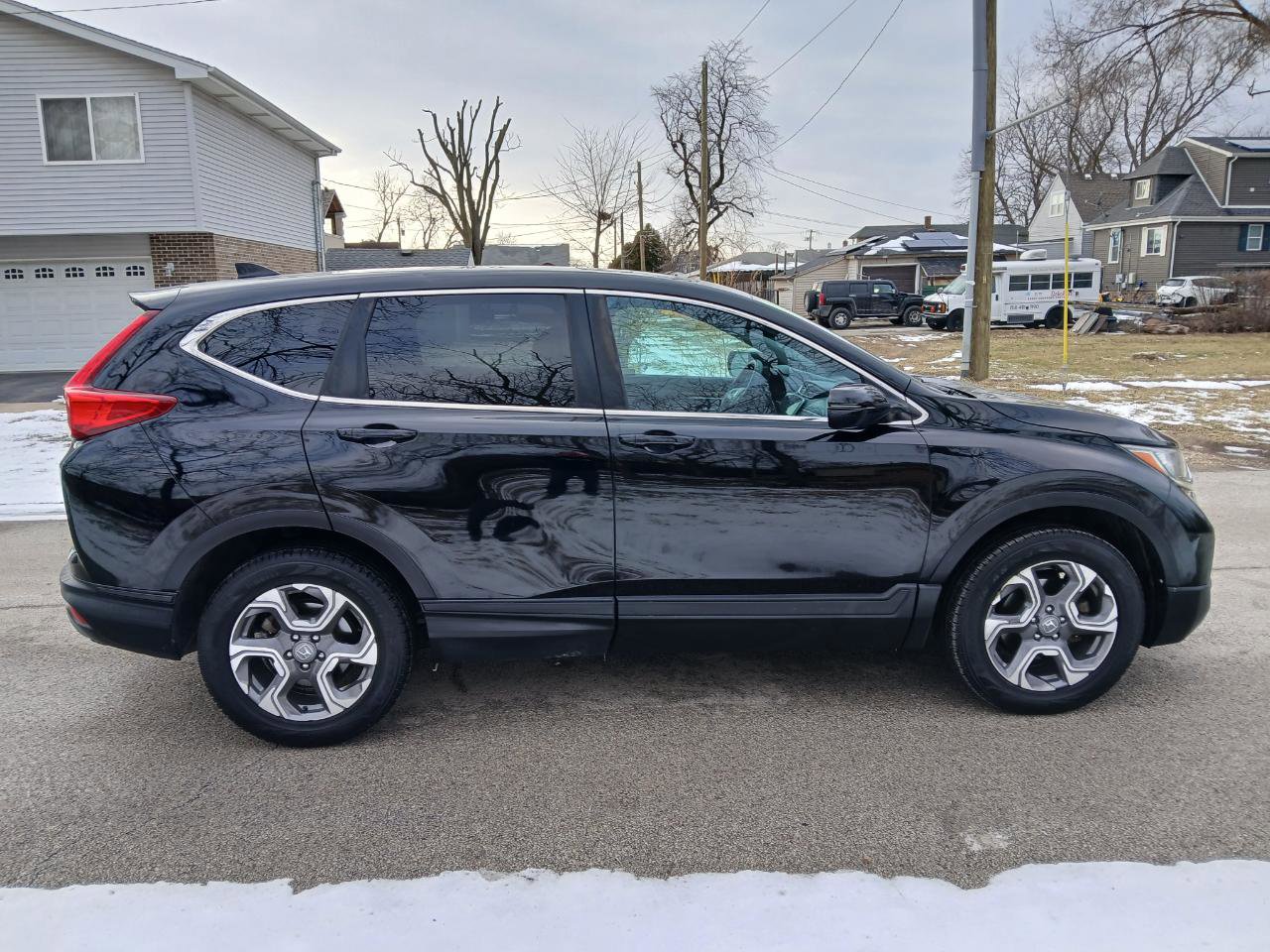 Used 2019 Honda CR-V EX image 5