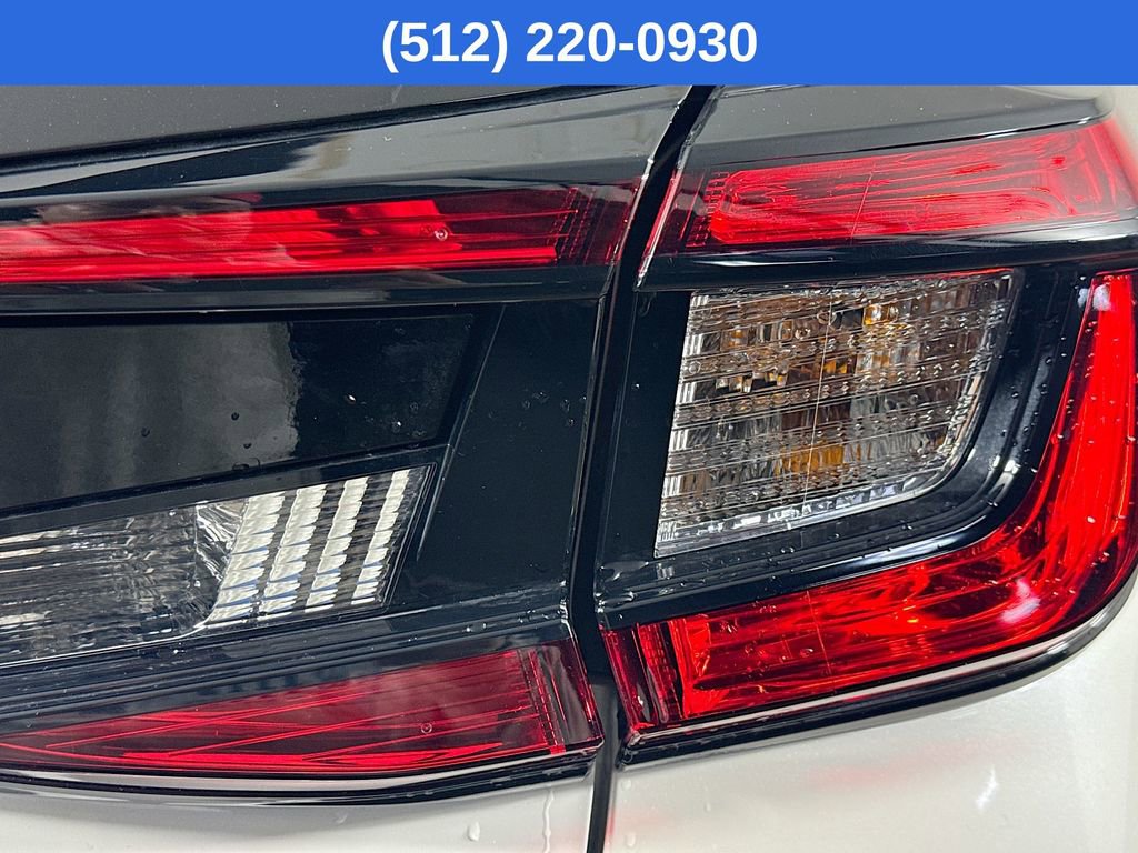 Certified 2025 Subaru Crosstrek 2.5i Sport w/ Crosstrek Mirror Package image 33