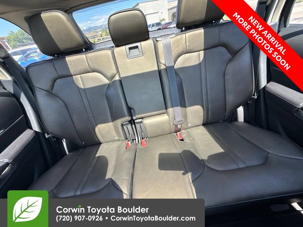 Used 2013 Lincoln MKX AWD image 10