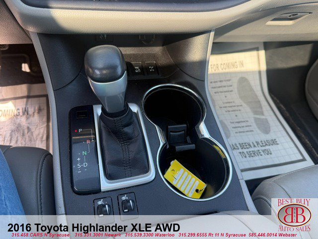 Used 2016 Toyota Highlander XLE w/ Protection Package #3 AWD/4WD image 18