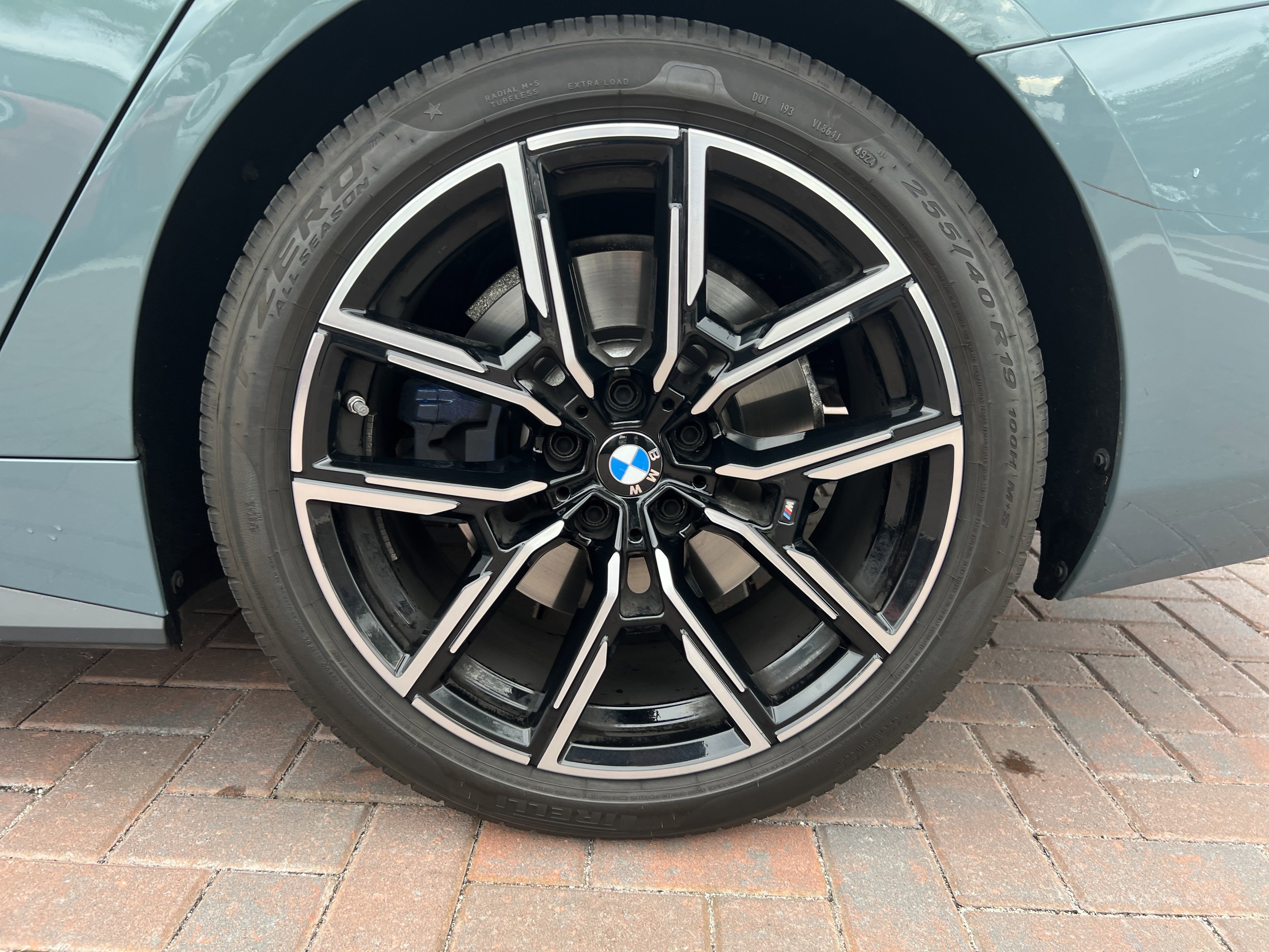 Certified 2025 BMW M440i image 13
