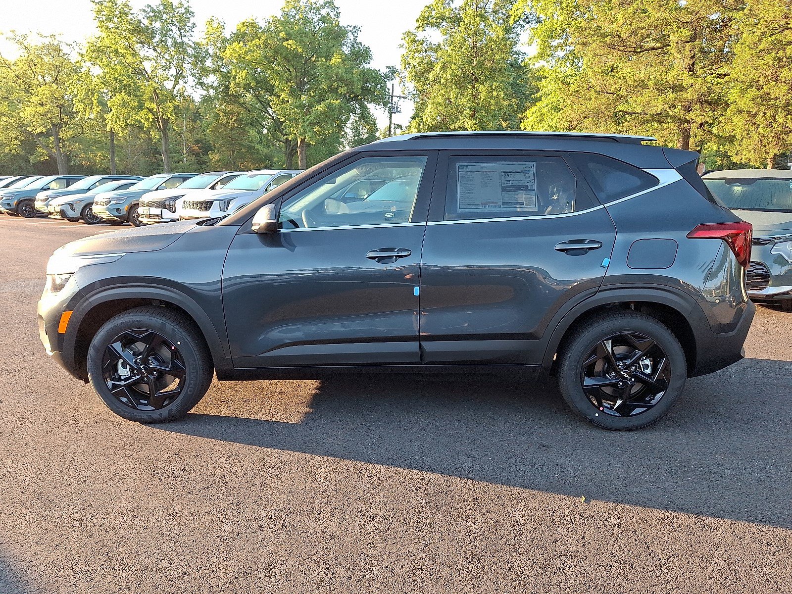 New 2026 Kia Seltos EX w/ EX Sunroof Package image 3