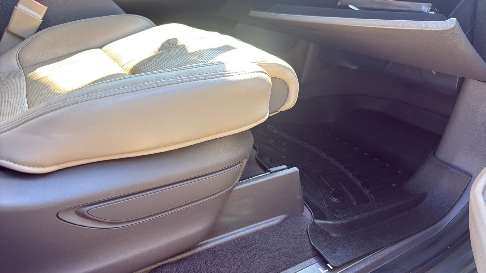 Certified 2023 Lincoln Navigator L Reserve AWD/4WD image 24