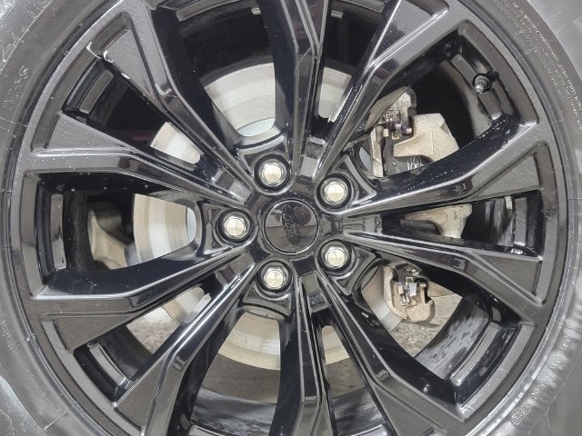 Certified 2020 Ford Explorer XLT w/ Equipment Group 202A AWD/4WD image 10