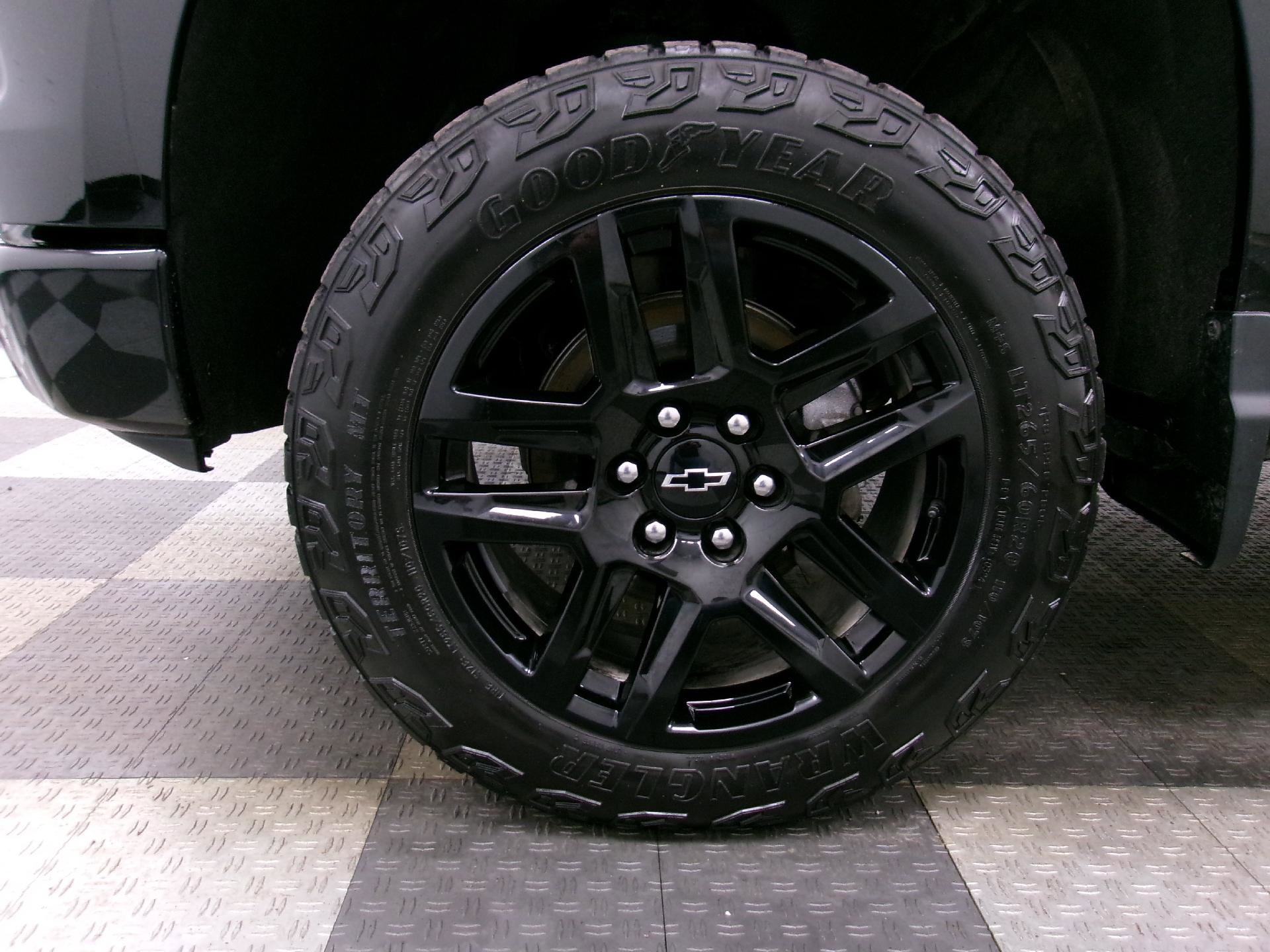 Certified 2024 Chevrolet Silverado 1500 LT Trail Boss w/ Convenience Package II AWD/4WD image 15