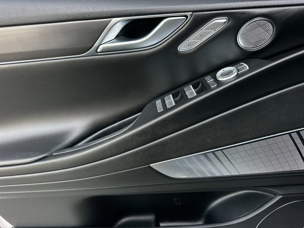 Used 2023 Genesis G80 3.5T Sport image 12