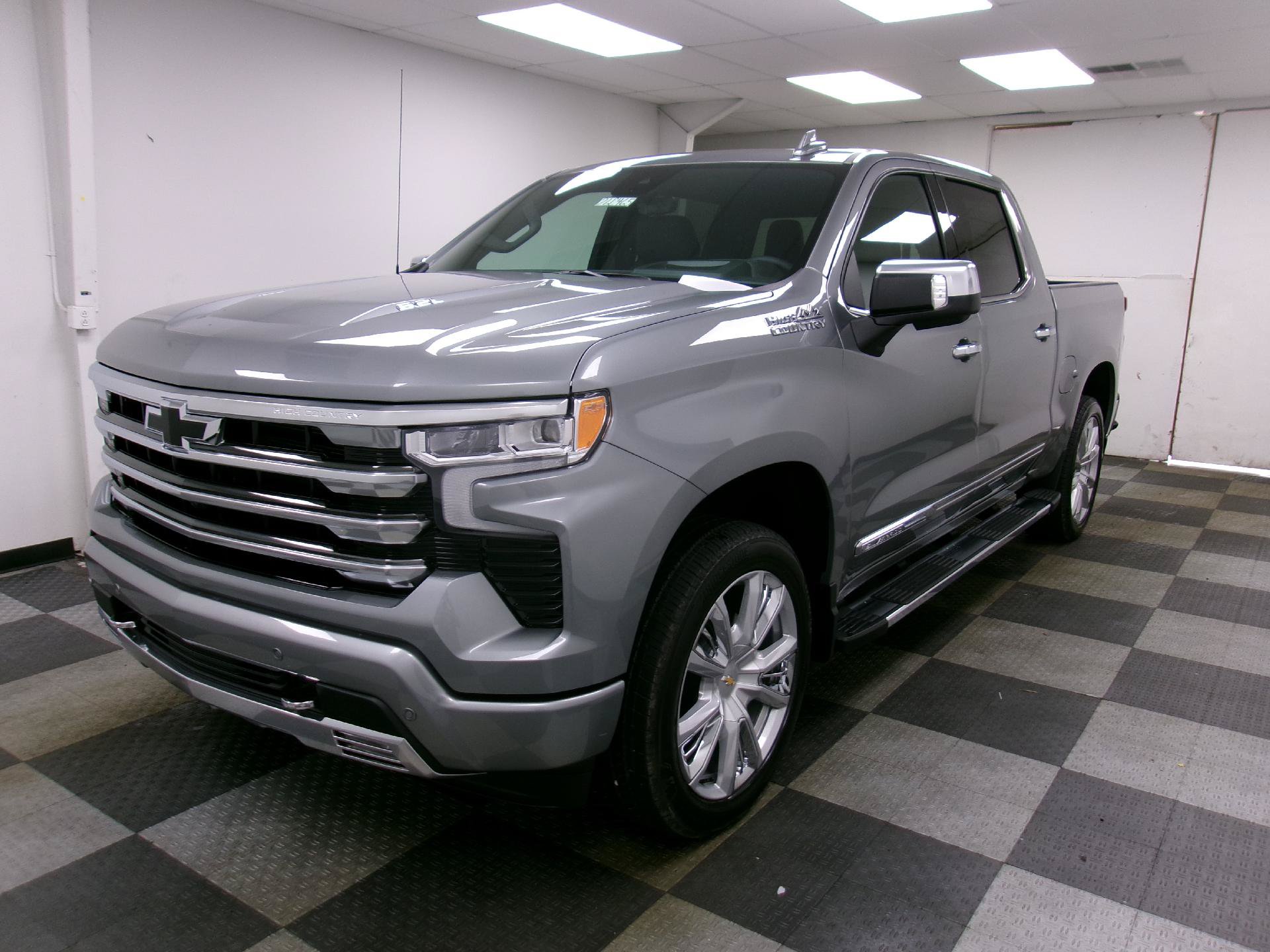 New 2026 Chevrolet Silverado 1500 High Country w/ Technology Package