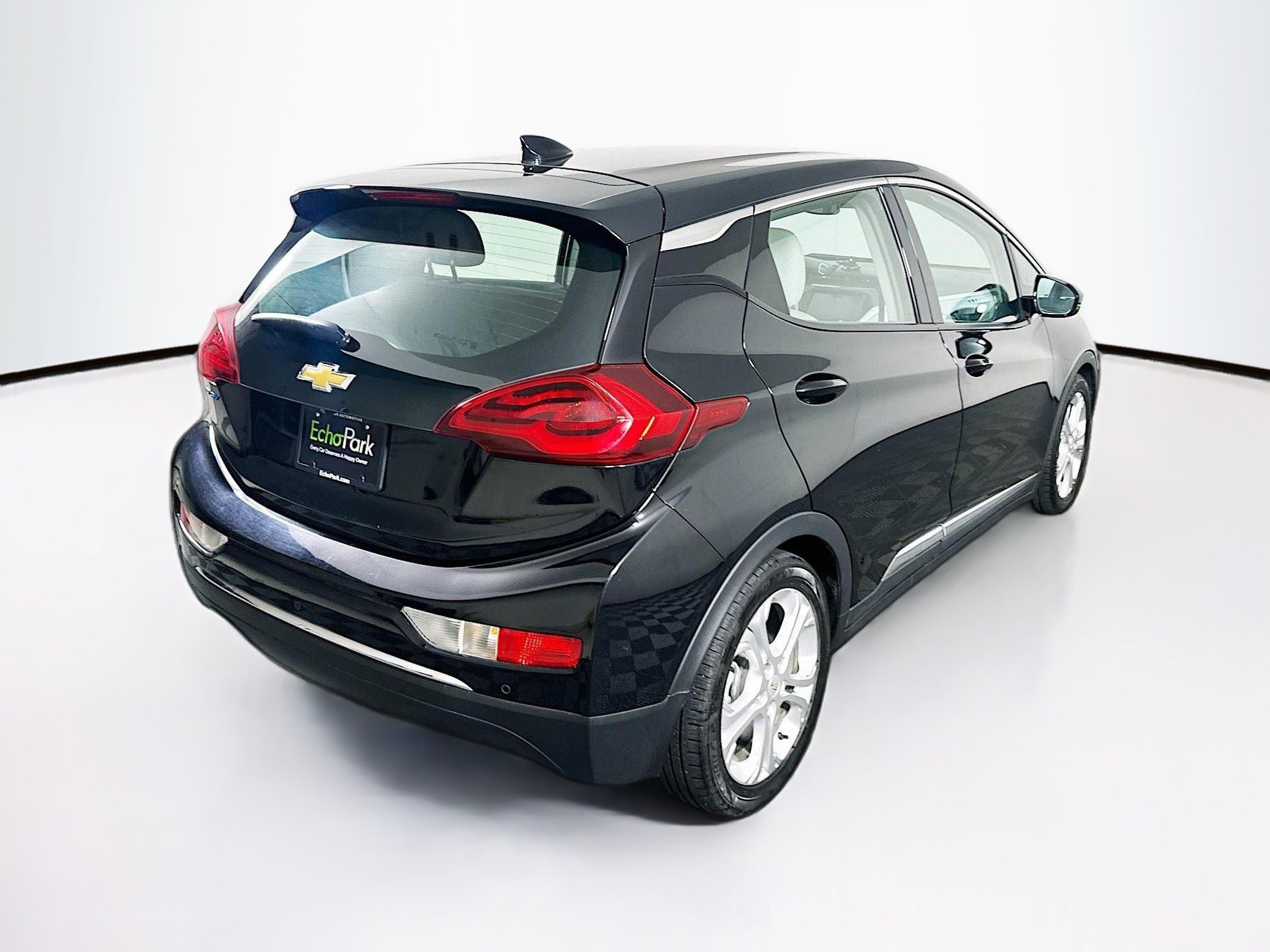 Used 2021 Chevrolet Bolt LT FWD image 9