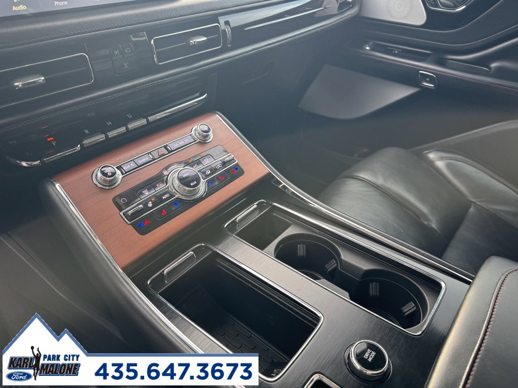 Used 2020 Lincoln Aviator Reserve w/ Equipment Group 201A image 14