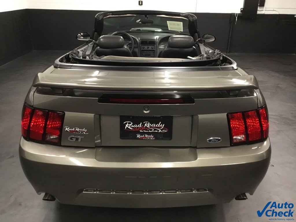 Used 2001 Ford Mustang GT image 9