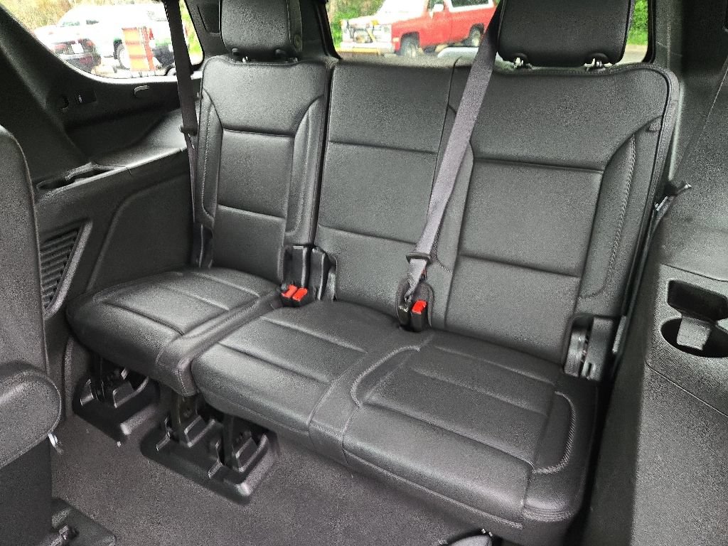 Used 2024 GMC Yukon Denali AWD/4WD image 45