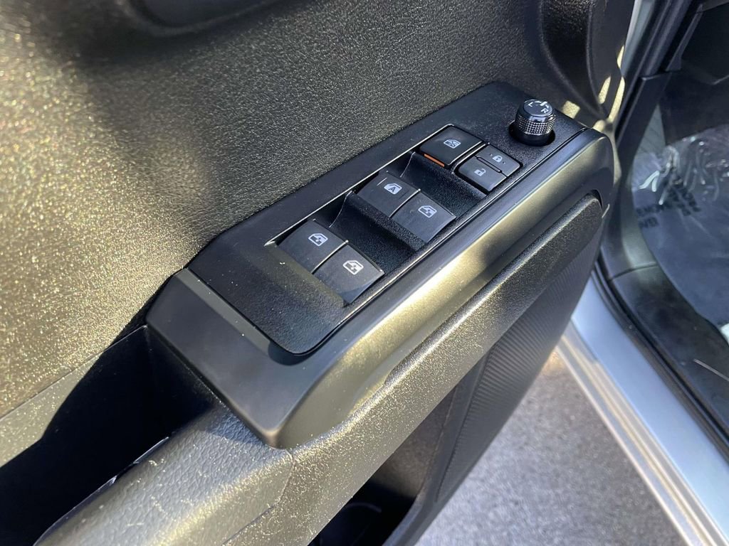 Used 2023 Toyota Tacoma SR w/ SR Convenience Package image 28