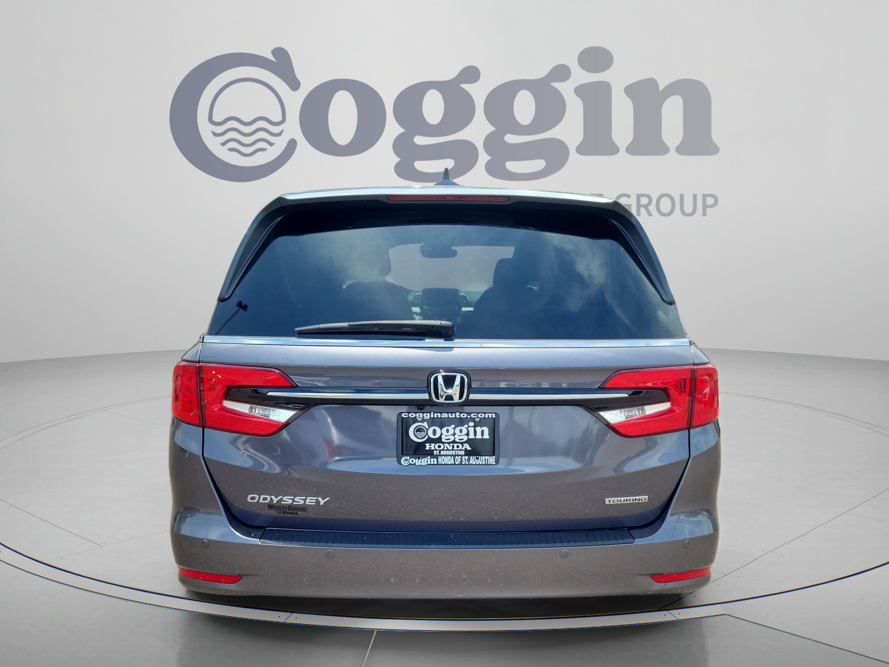 Certified 2024 Honda Odyssey Touring image 4