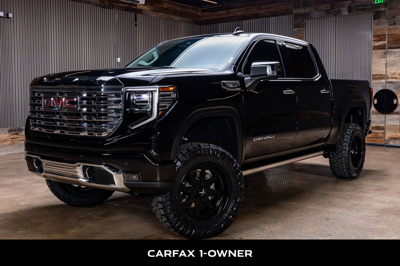 Used 2025 GMC Sierra 1500 Denali AWD/4WD image 5