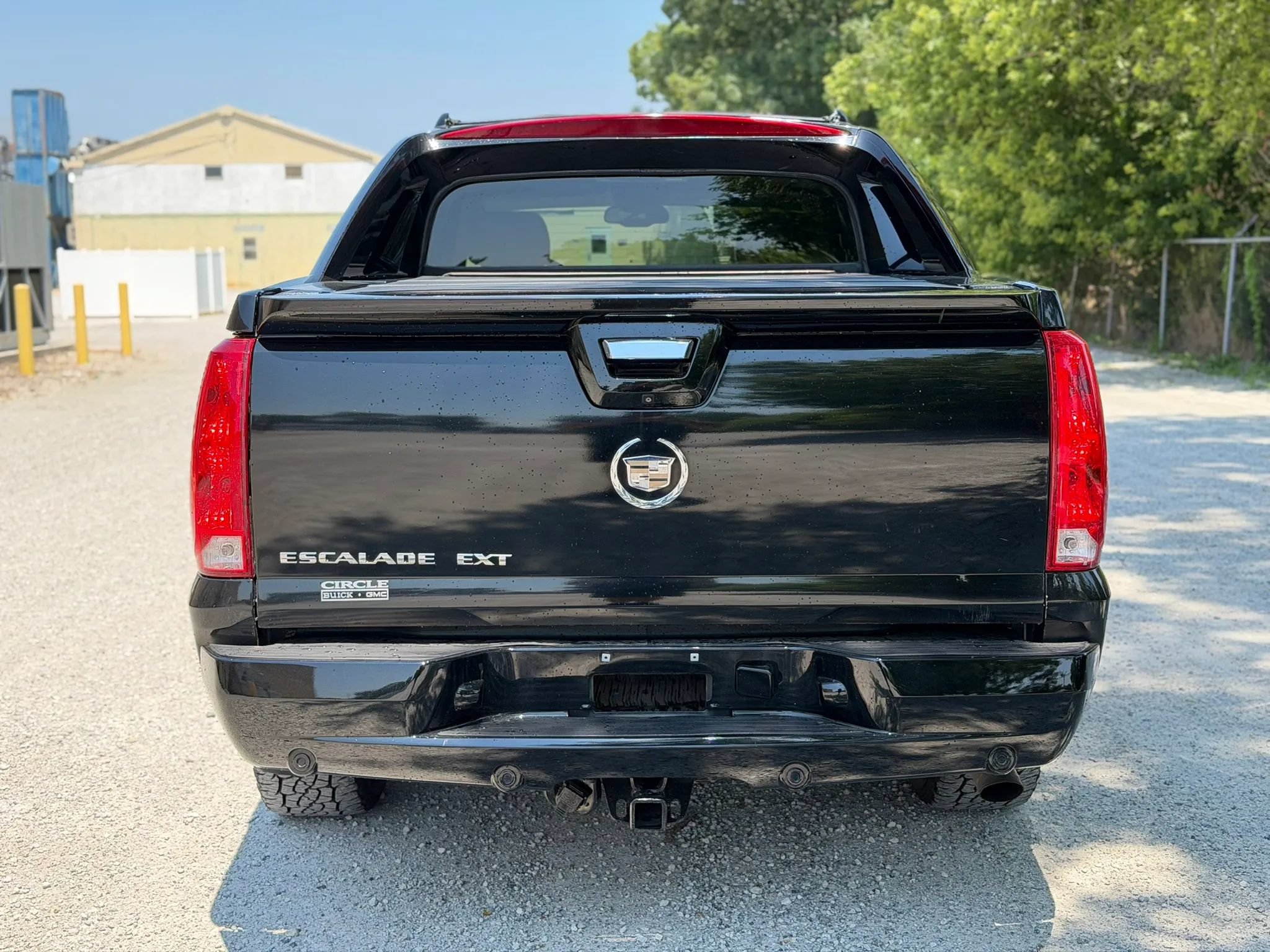 Used 2007 Cadillac Escalade EXT w/ Information Package AWD/4WD image 6