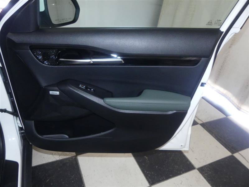 Used 2024 Kia Seltos SX w/ SX Sunroof Package AWD/4WD image 24