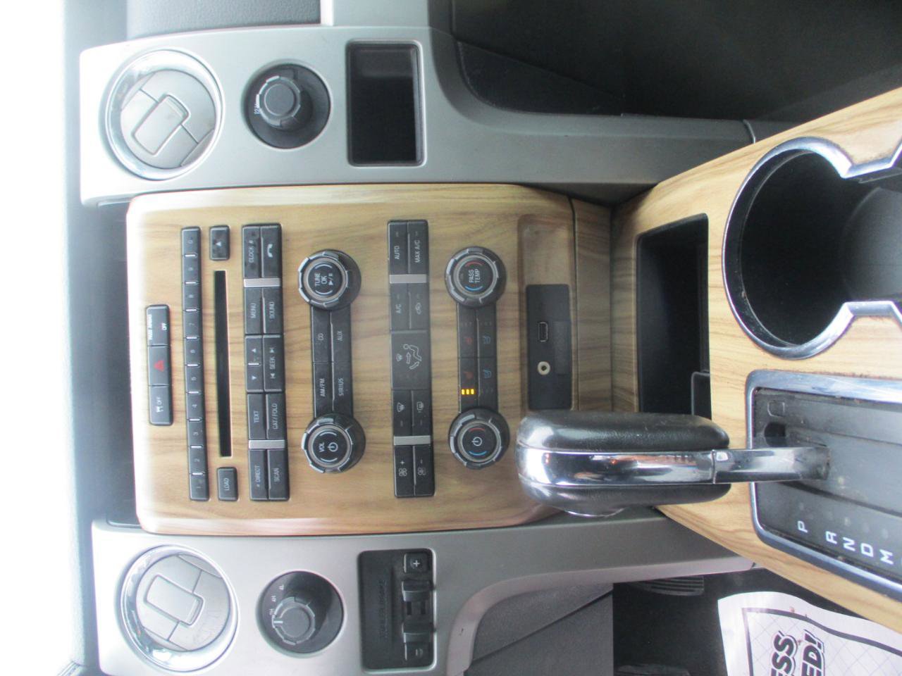 Used 2011 Ford F150 Lariat w/ Lariat Plus Pkg image 12