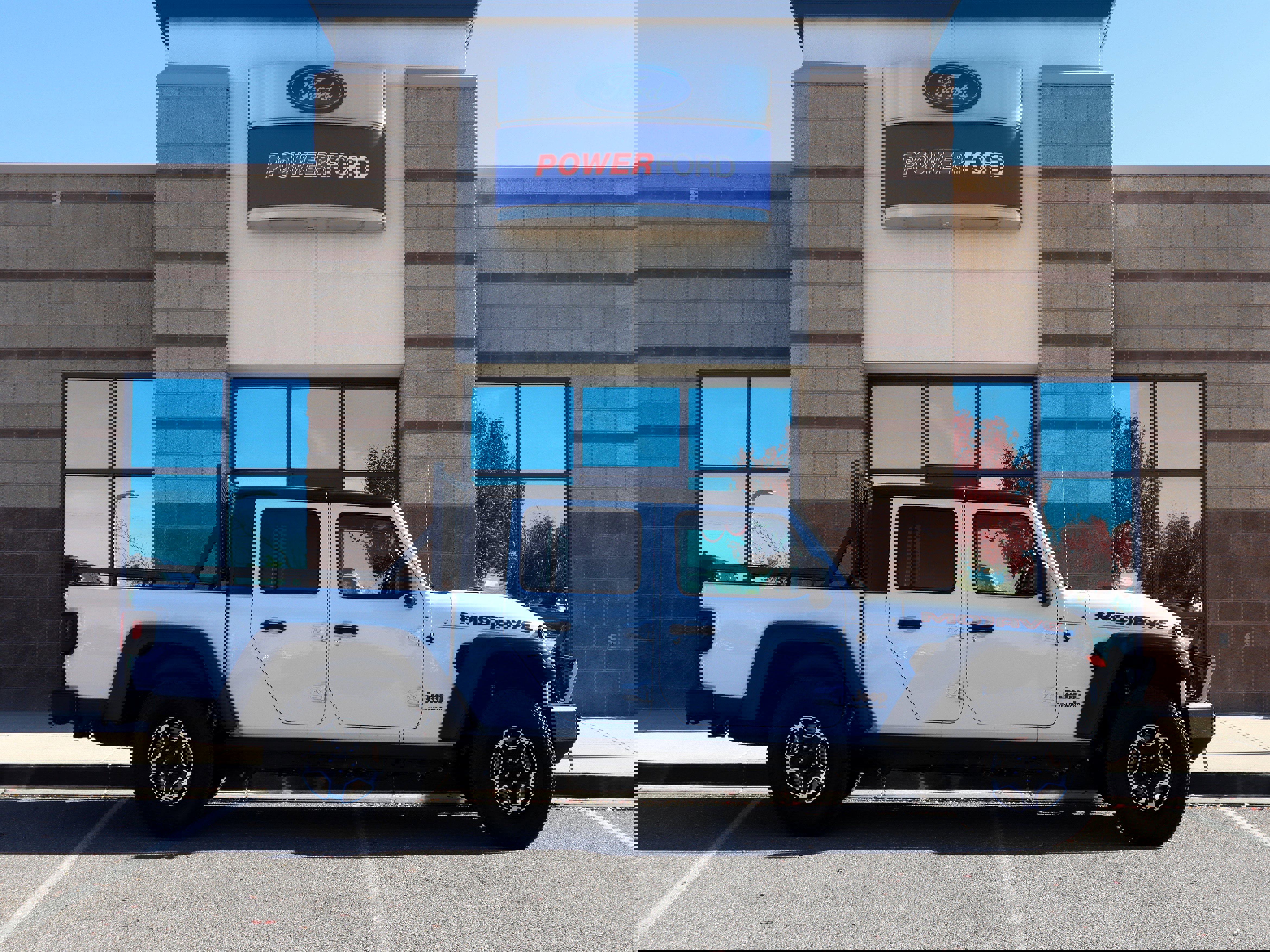 Used 2023 Jeep Gladiator Mojave w/ Trailer Tow Package image 5