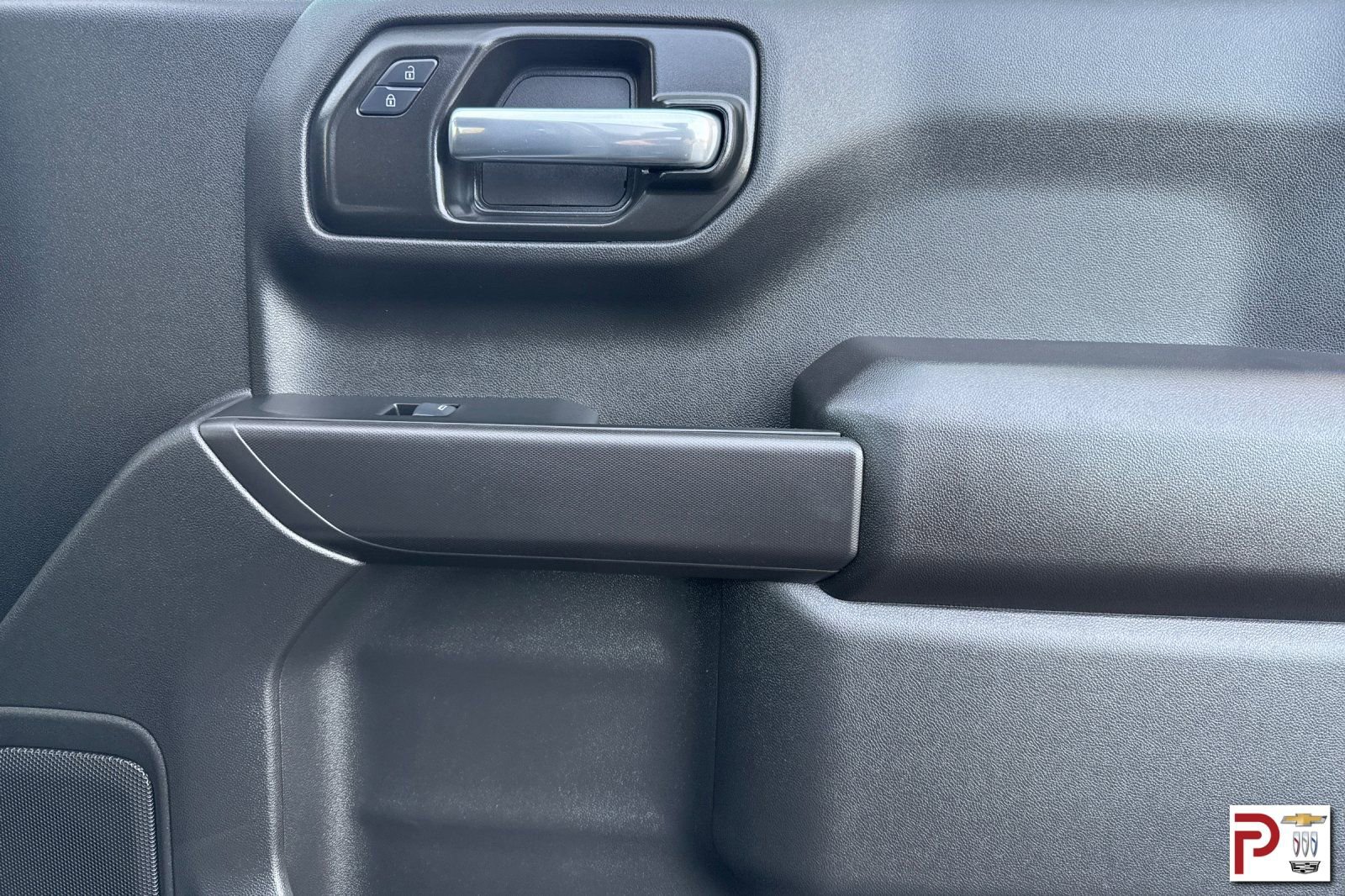 Certified 2024 Chevrolet Silverado 1500 Custom image 19