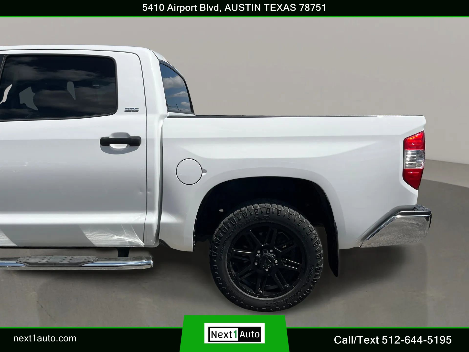 Used 2018 Toyota Tundra SR5 w/ SR5 Upgrade Package RWD image 12