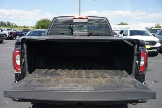 Used 2016 GMC Sierra 1500 Denali w/ Enhanced Driver Alert Package AWD/4WD image 32