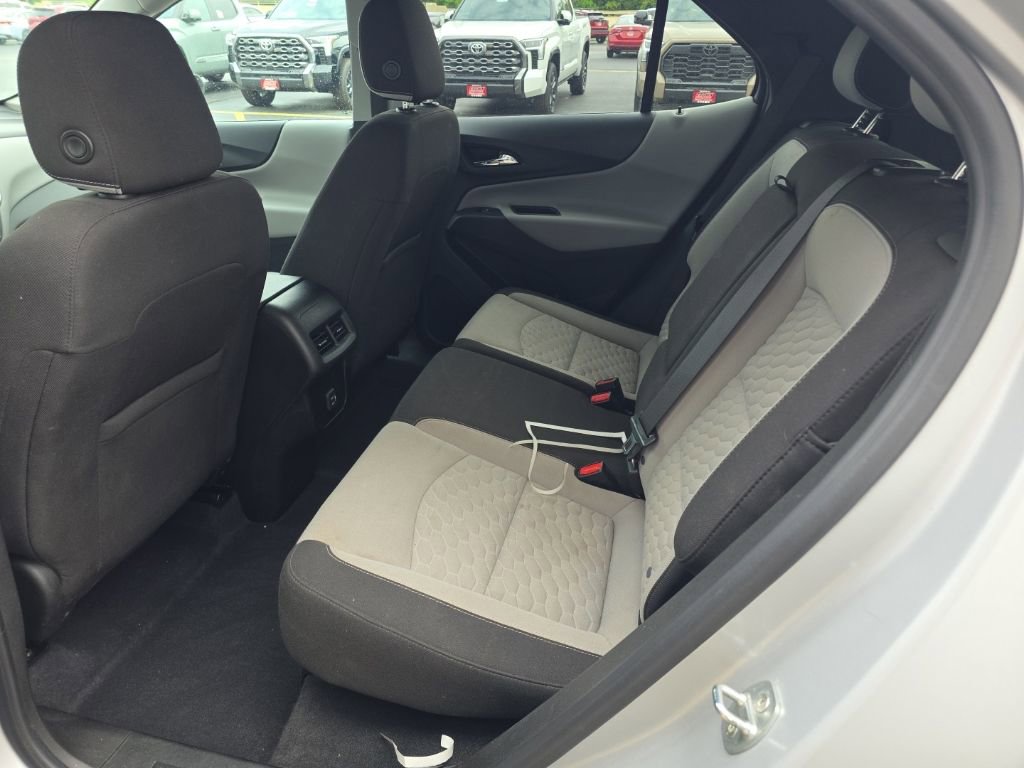 Used 2021 Chevrolet Equinox LT FWD image 13