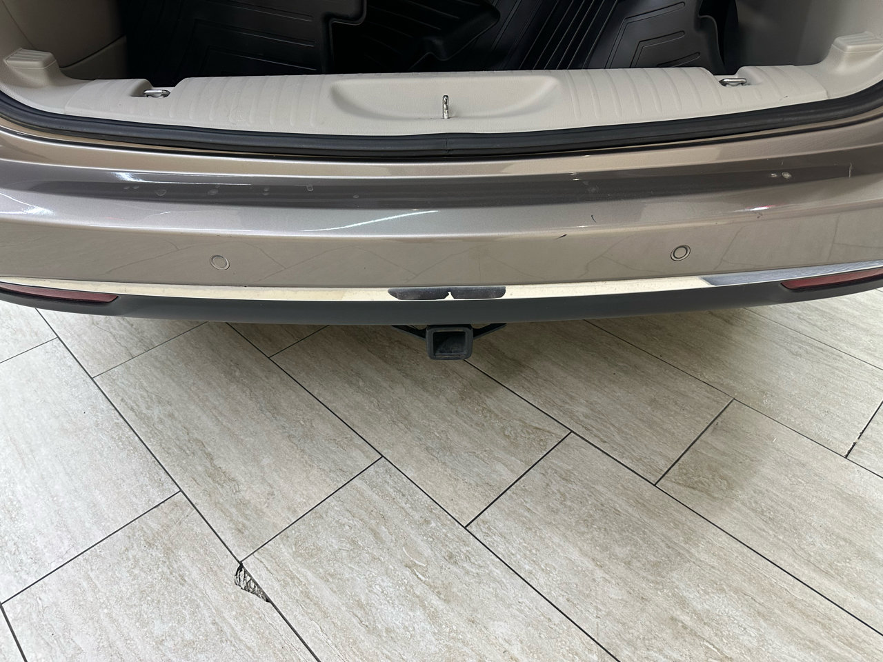 Used 2018 Chrysler Pacifica Touring-L Plus image 11