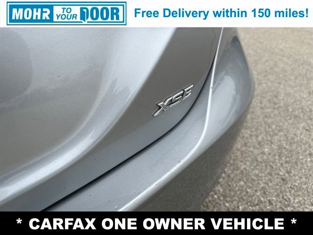 Used 2018 Toyota Camry XSE image 10