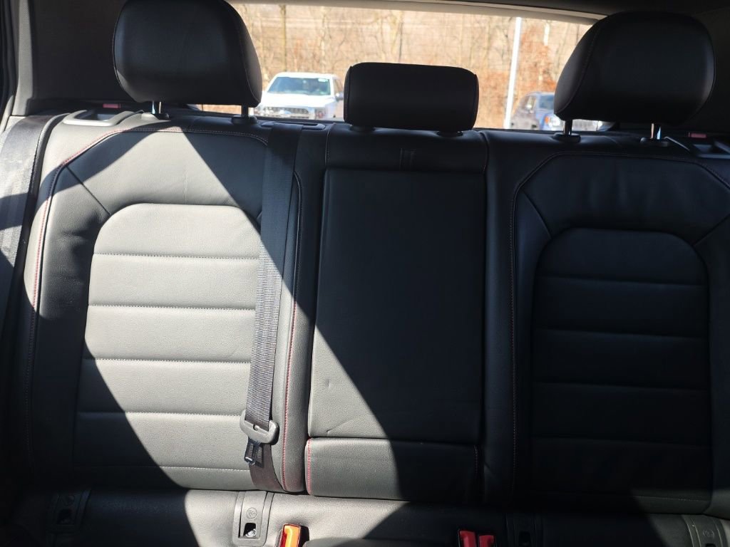 Used 2016 Volkswagen GTI Autobahn w/ Lighting Package (SEL) image 22