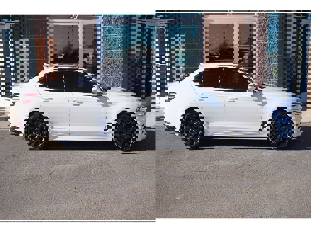 Used 2023 Genesis G70 2.0T w/ Sport Prestige Package image 7