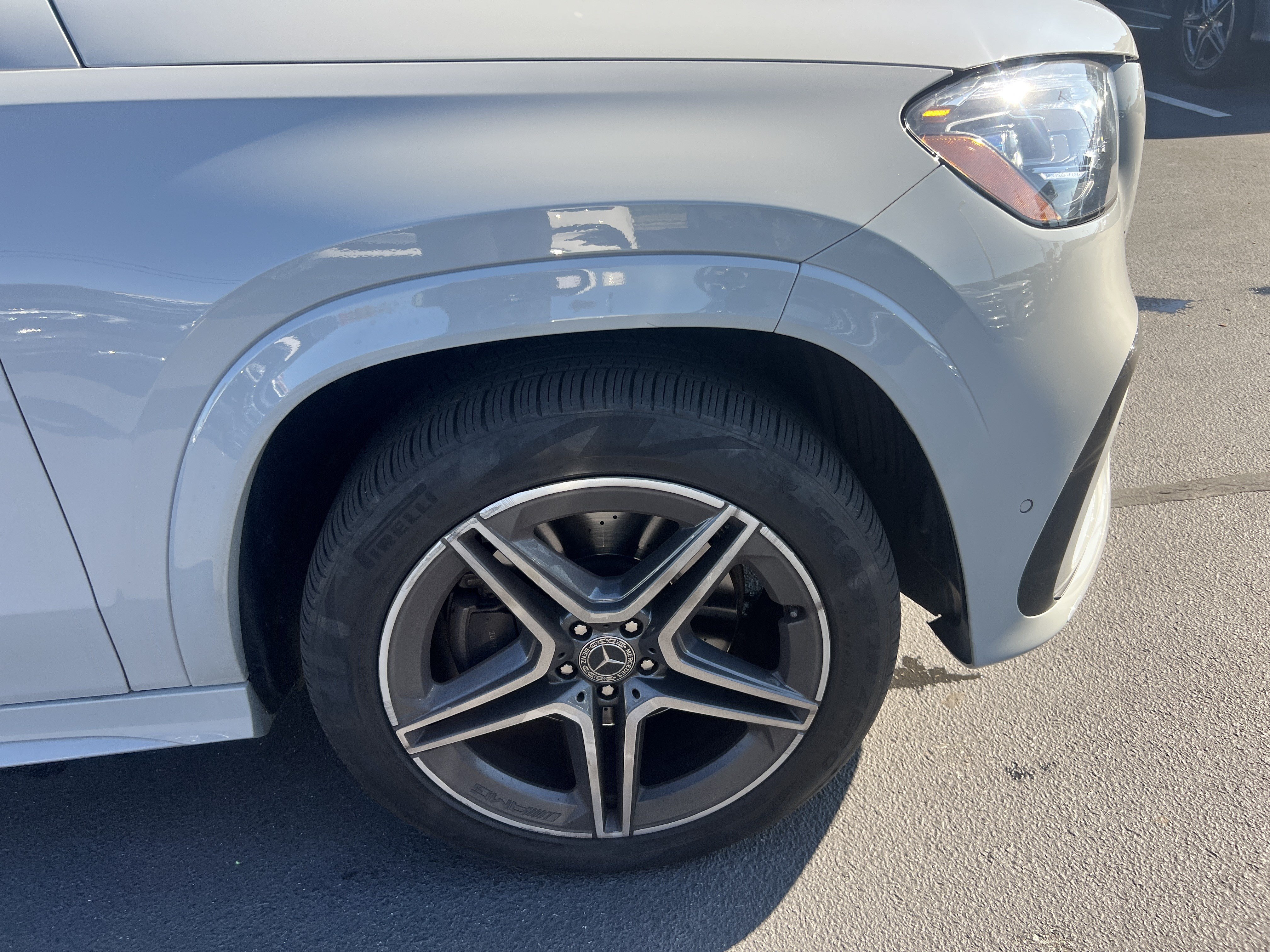 Certified 2024 Mercedes-Benz GLS 450 4MATIC image 13