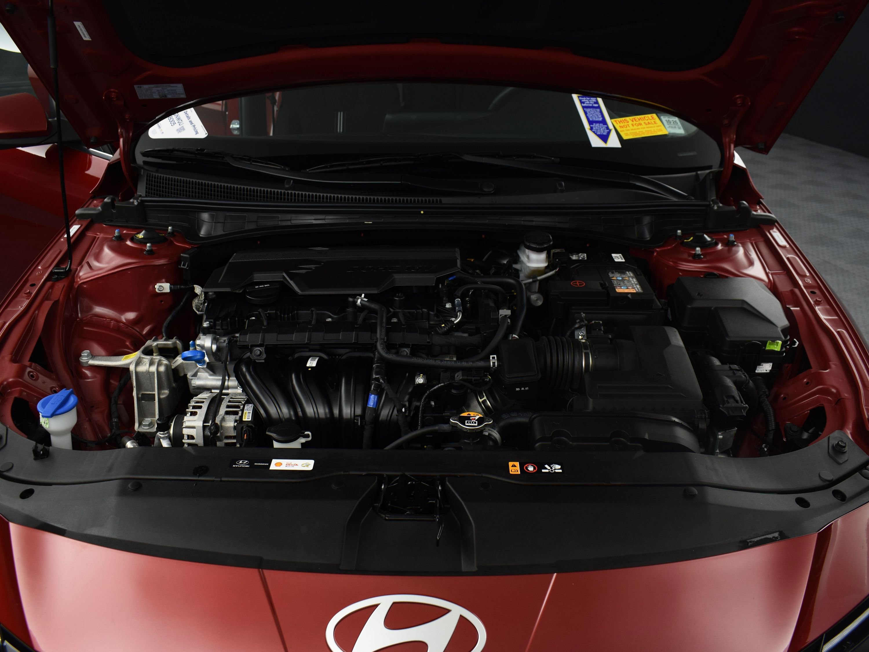 Used 2025 Hyundai Elantra SEL image 9