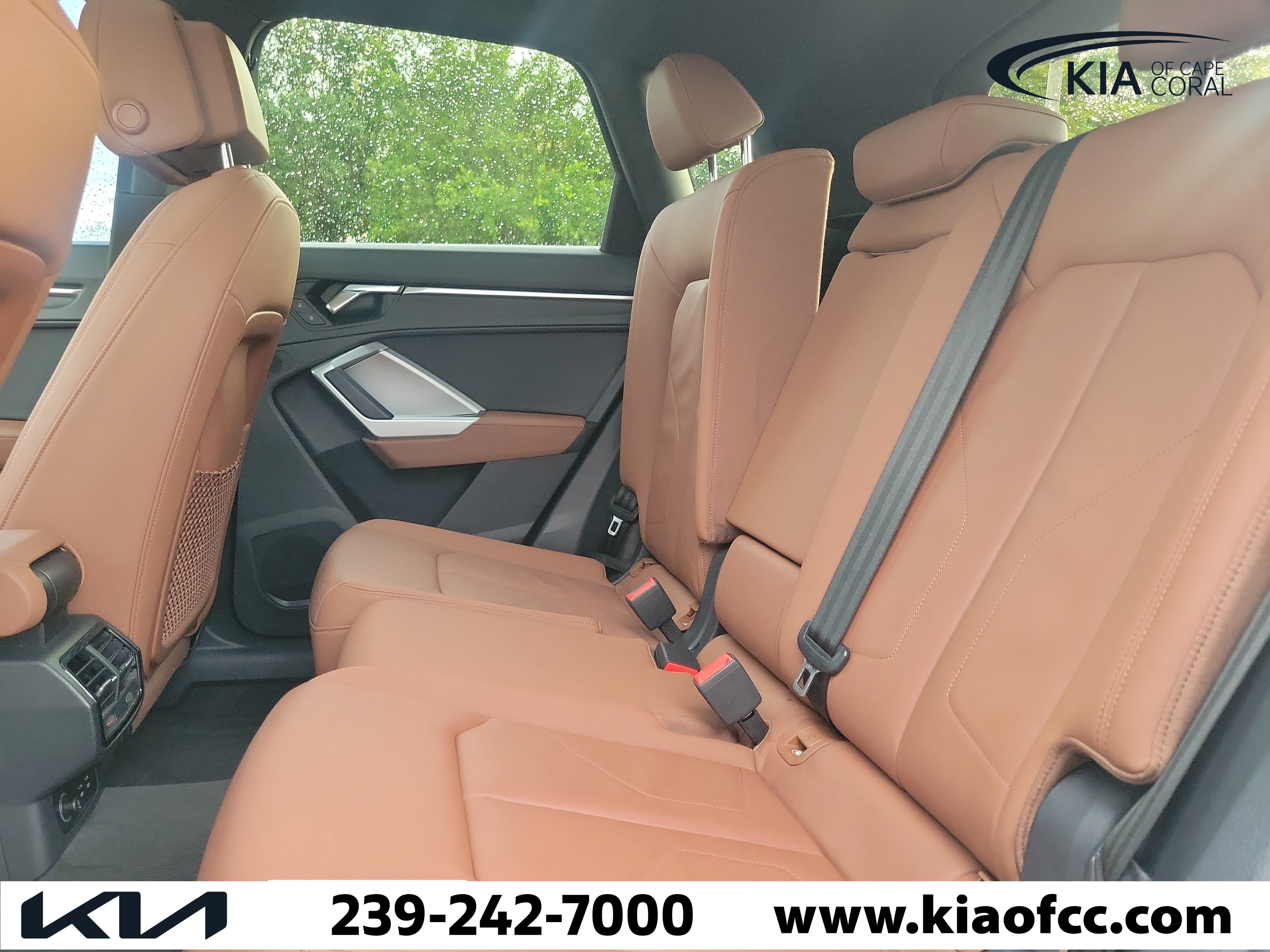 Used 2020 Audi Q3 2.0T Premium w/ Convenience Package AWD/4WD image 15