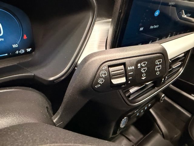 Used 2025 Ford Escape Platinum AWD/4WD image 31