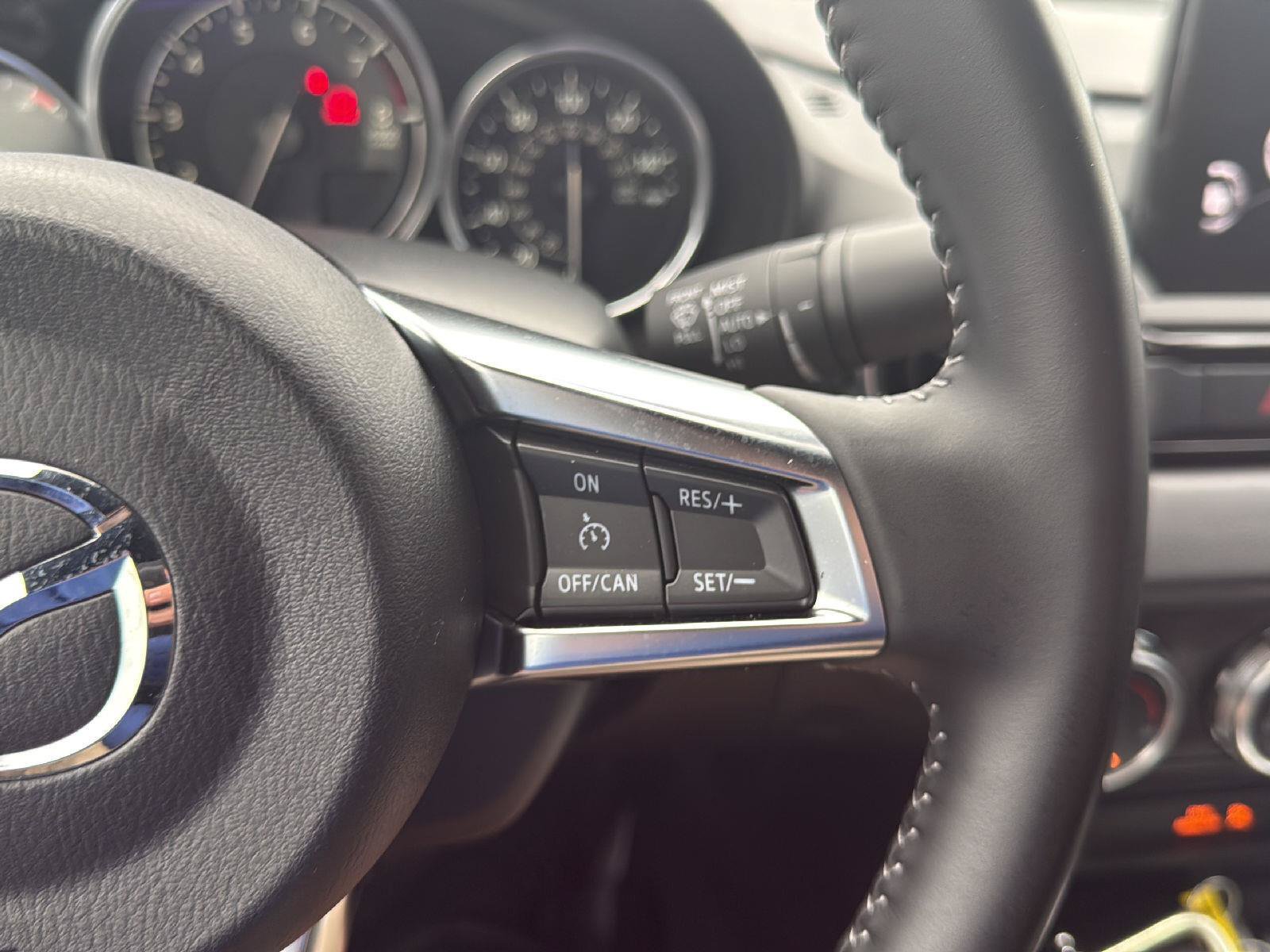 Used 2023 MAZDA MX-5 Miata Grand Touring RWD image 12